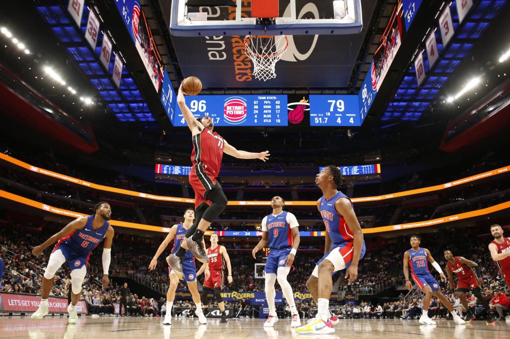 张之臻作为 张之臻作为