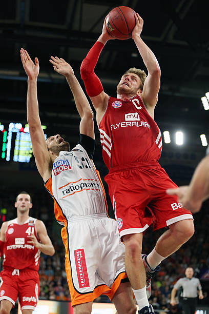 凯恩再次成 凯恩再次成